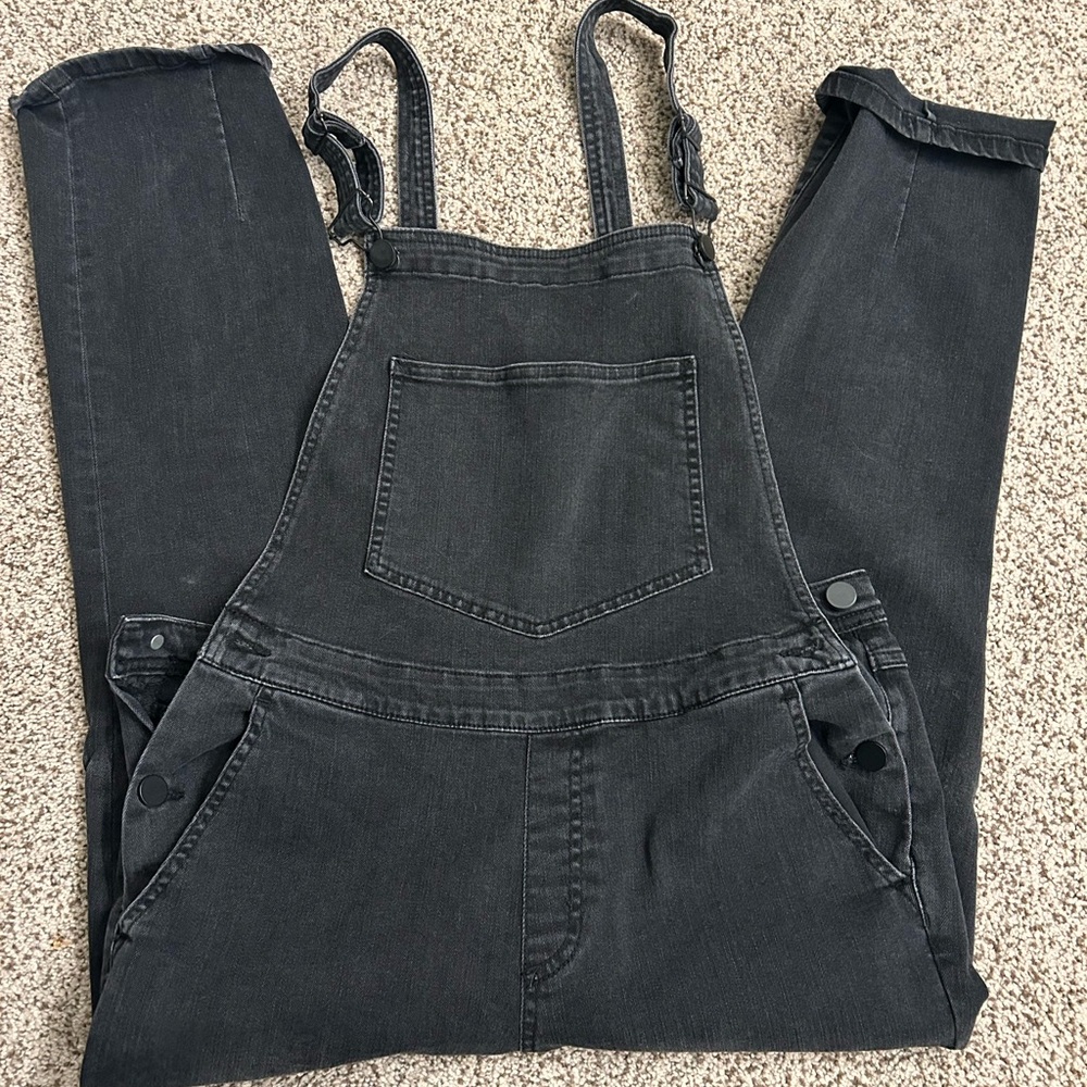 BDG Black Overalls - Picture 5 of 5